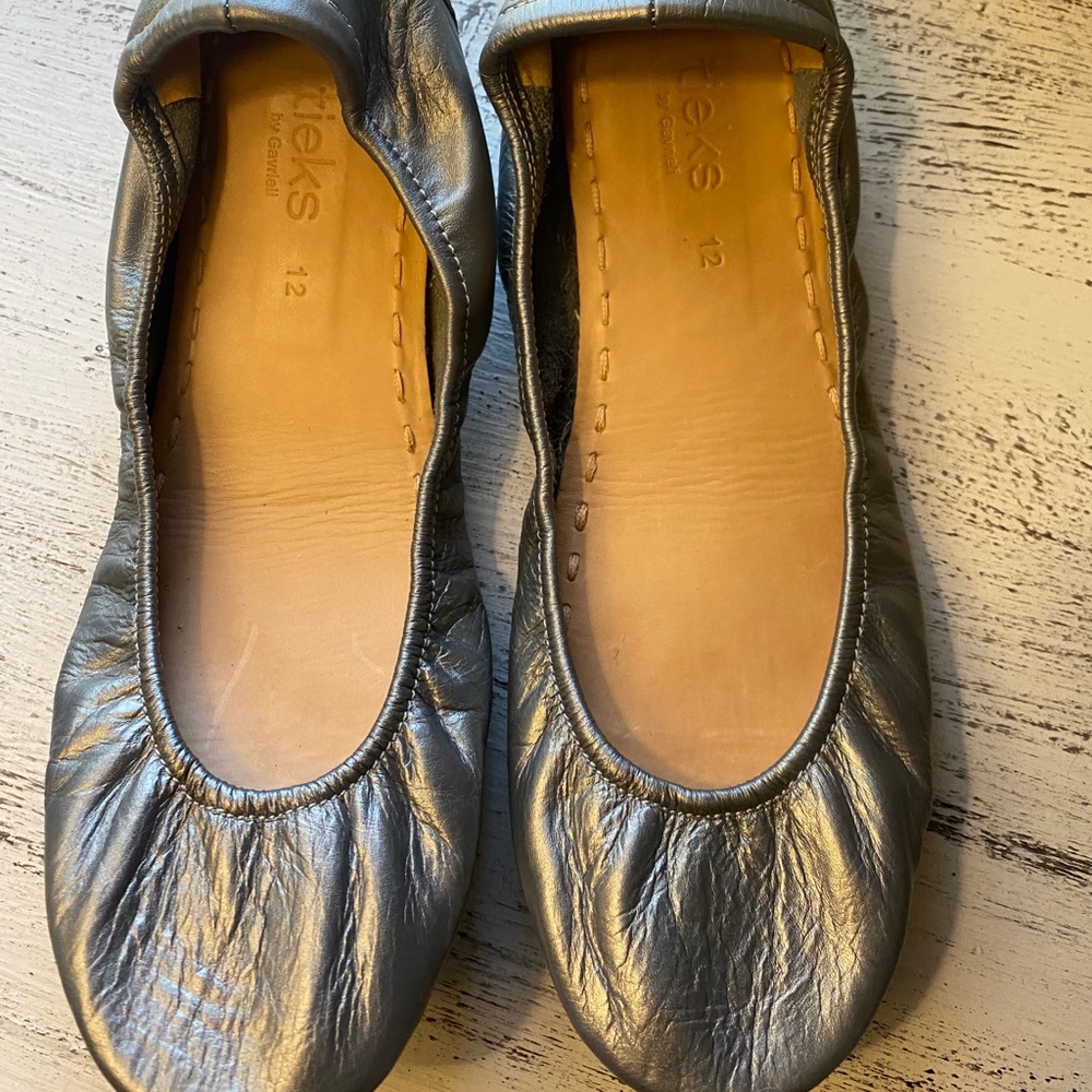 Tieks Metallic Pewter size 12